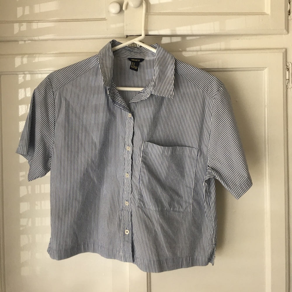 Forever 21 Cropped Button Up